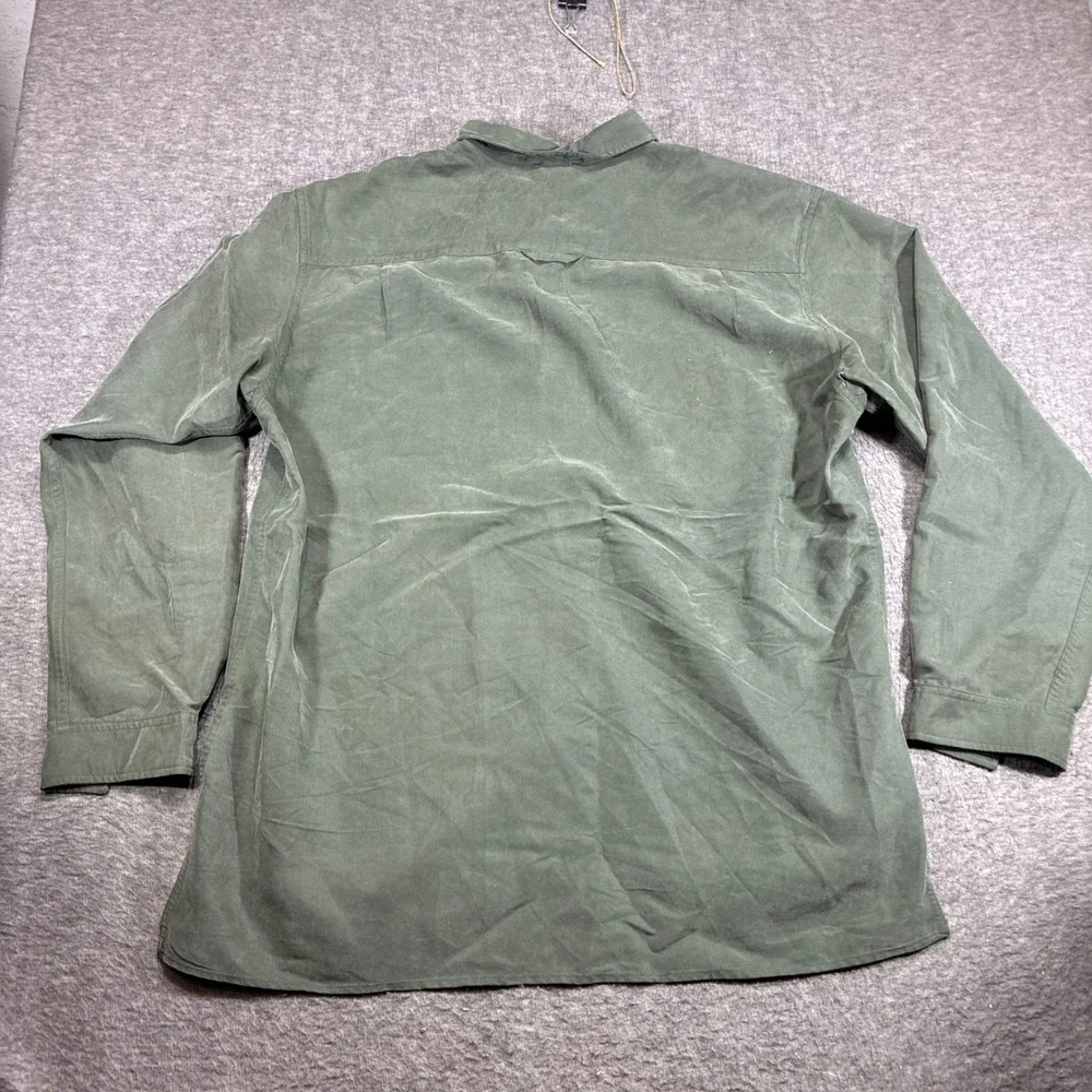 The North Face Button Down Work Travel Shirt Men XL Green Long Sleeve Distressed